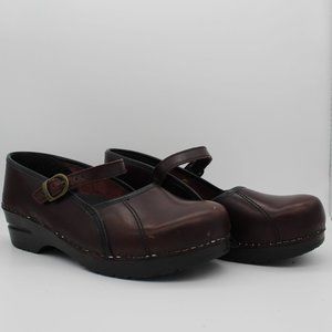Sanita Burgundy Marcel Clogs (Size 40 EU)